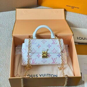 Classic Louis Vuitton Bag: A Stylish and Versatile Choice for Elegance